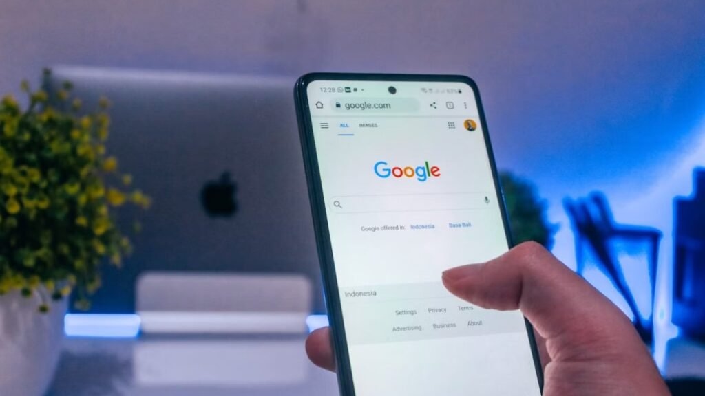 ऑनलाइन ठगी से बचाव में मददगार… Google ने Android यूज़र्स के लिए अपडेट किया Circle to Search फीचर