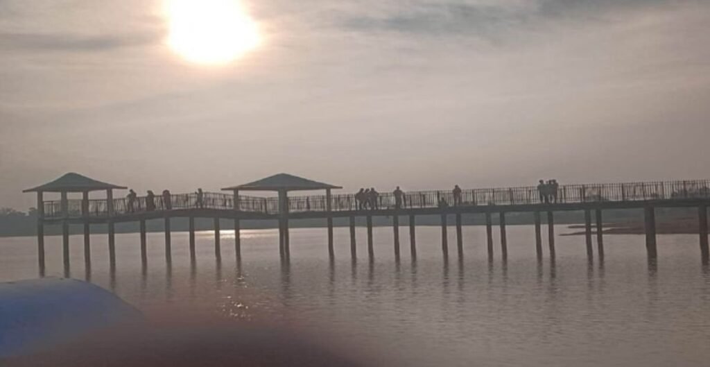 CG Weather News: छत्तीसगढ़ में लौट रही कड़ाके की ठंड, कई जिलों में शीतलहर का अलर्ट जारी ठंड